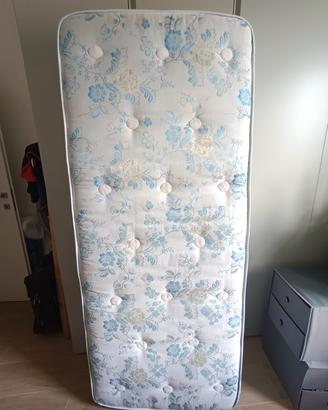 Letto singolo una piazza