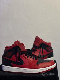 Nike Air Jordan 1 mid