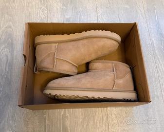 Ultra mini chestnut ugg