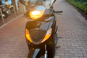 Honda SH 125 – 2008 – Nero – 48.000 km