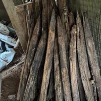 Blocco pali in castagno