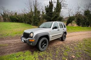 Jeep cherokee KJ 2.5 4x4
