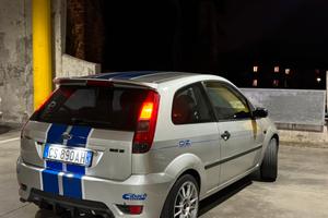 Ford Fiesta 2004 st150 look