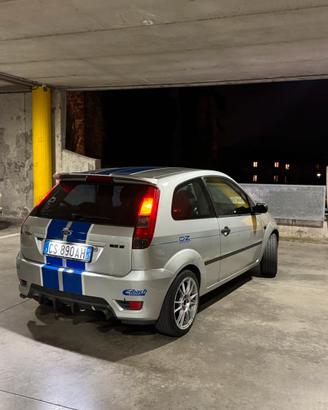 Ford Fiesta 2004 st150 look