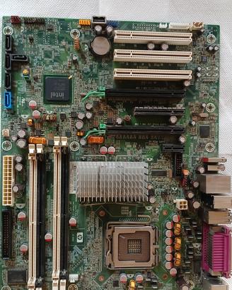 scheda madre e banchi ram. guardare descr 