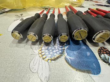 Cacciaviti intercable