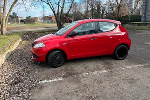 Lancia Ypsilon 1.2 GPL ecochic
