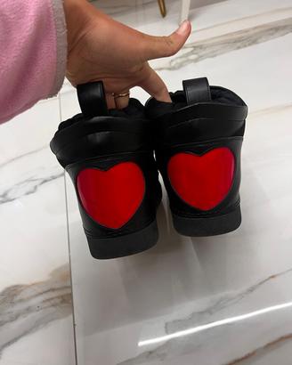 Moschino