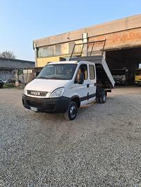 IVECO Daily 35C11 Doppia Cabina Ribaltabile Trilat