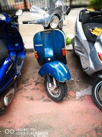 Vespa 150 PX E anno 1983