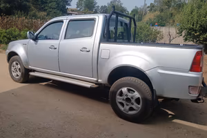 Tata Xenon 4x2 