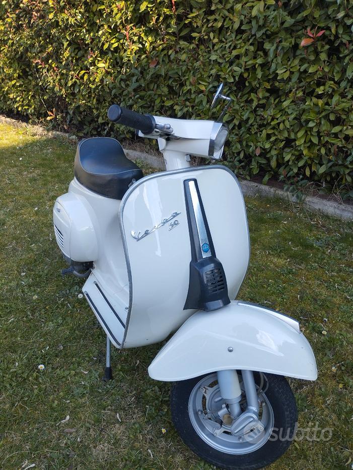Piaggio Vespa V5a2t Vespa 50 Special Vespa V5a2t Vendita In Moto E