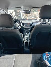 Opel Crossland X 2018