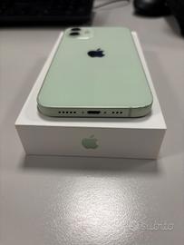 Iphone 12 verde