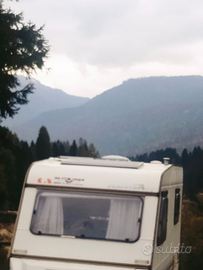 Roulotte Adria del 92