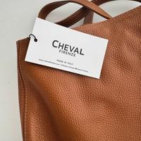 Borsa fatta a mano in pelle