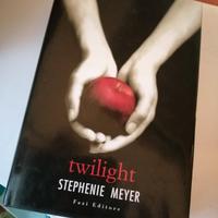 Twilight di Stephenie Meyer Fazi Ed. 