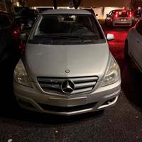 Mercedes-Benz Classe B 180  