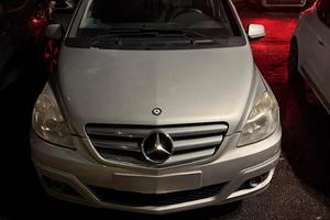 Mercedes-Benz Classe B 180  