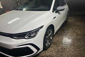 Volkswagen Golf 1.5 TSI 150 CV EVO ACT R-Line