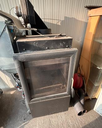 Caminetto legna/pellet idro