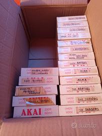 18 Akai registrate di autori vari