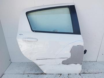 670030D190 PORTA POSTERIORE DX TOYOTA YARIS III RE