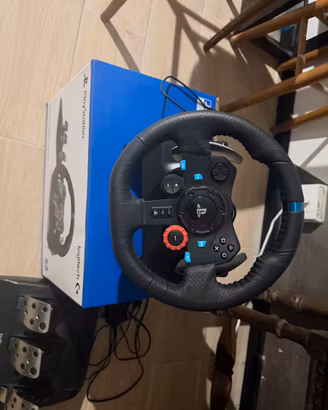 Logitech g29 e pedaliera
