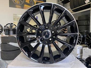 Cerchi Mercedes raggio 18 NUOVI cod.832