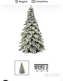 Albero di Natale Balcani innevato