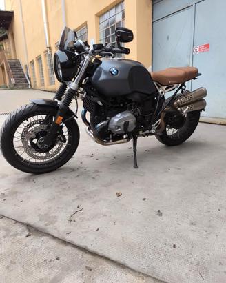 BMW r nine t scrambler 