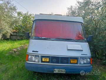 C_E_R_C_O camper   HOBBY 600 o simili