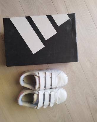 Adidas scarpe e altro bimba