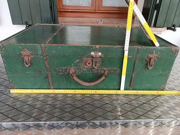 vecchia valigia legno 