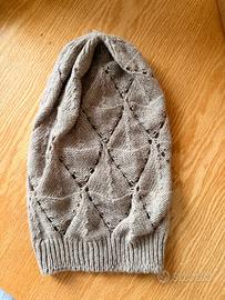 Berretto Slouchy in Cashmere - Lavorazione a Rombi