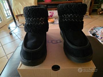 Stivaletti UGG