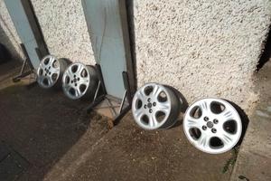 Cerchi in lega 15" fiat 