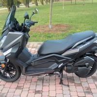 Nuovo scooter Wottan Motor Storm 125 grigio opaco