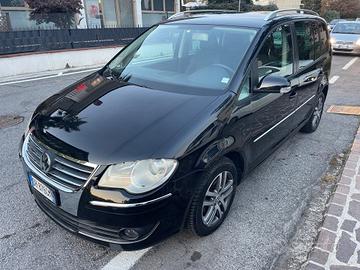 Volkswagen Touran 1.6 Trendline