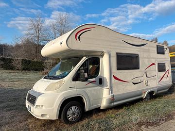Camper mansardato 2009 Sharky L5