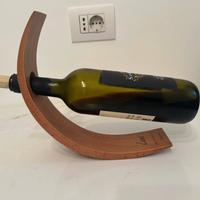 Porta bottiglia design Luna in legno Eppicotispai