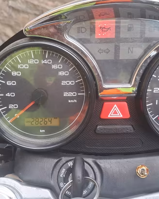 moto Guzzi 750
