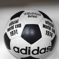 Pallone Adidas Telstar 1974 mondiale