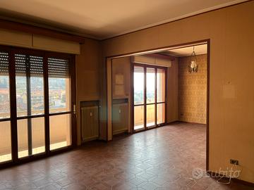 Luminoso e ampio 4 piano