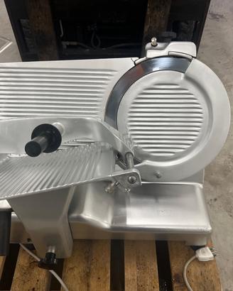 Affettatrice 350 220 volt