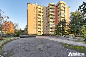Appartamento di 91 m² con 3 locali e box auto a Se