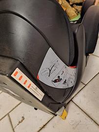 Sediolino per auto
