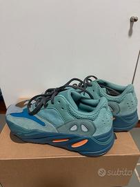 Yeezy Boost 700 azxuro chiare 42