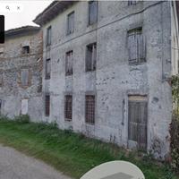 Vendita casale con terreno agricolo e bosco