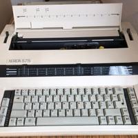 Macchina da scrivere vintage elettronica XEROX 575